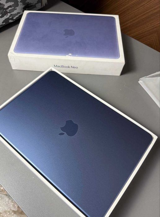 Apple MacBook Neo