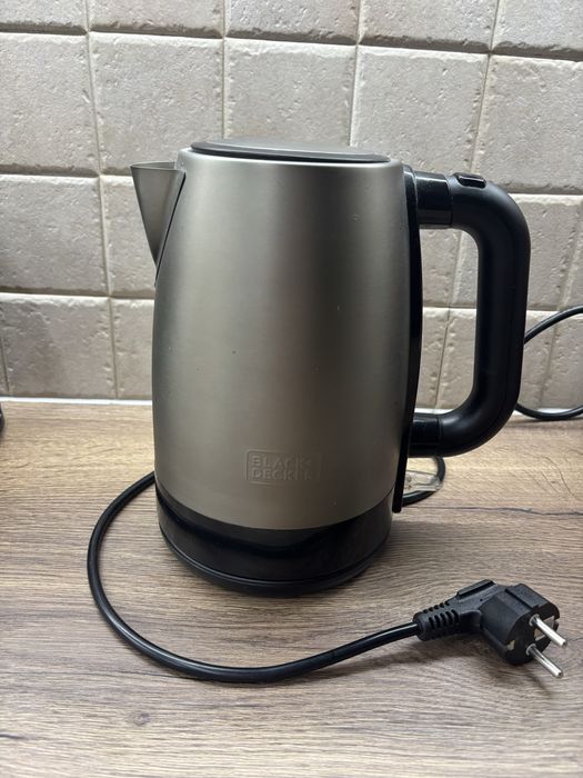 Електрическа кана Black and Decker