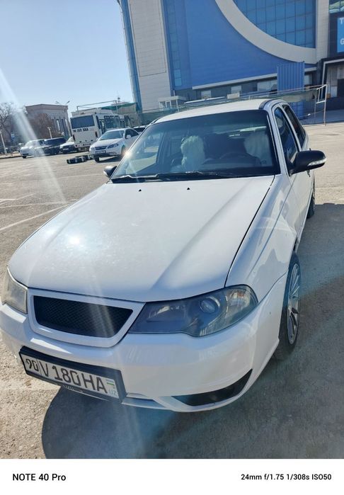 Nexia1 sotiladi yili 1999 nexia2 qilingan 35million som galishamiz azg