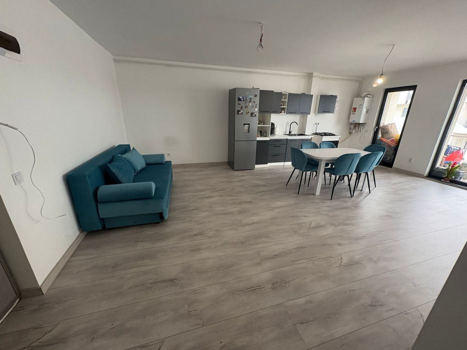 Apartament 2 camere Floresti