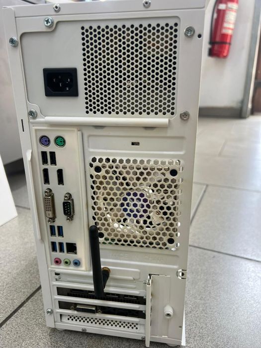 Unitate PC Intel XEON E3-1270 V5 32 Gb RAM -P-