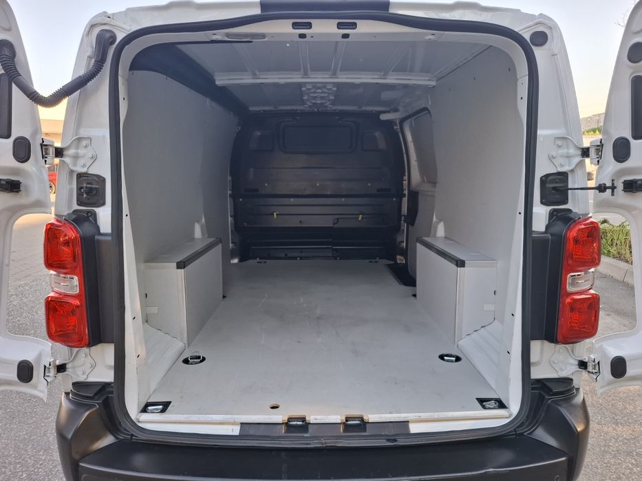 Opel vivaro  2023.L2H1 maxi  2490kg  masa maximă  autorizată