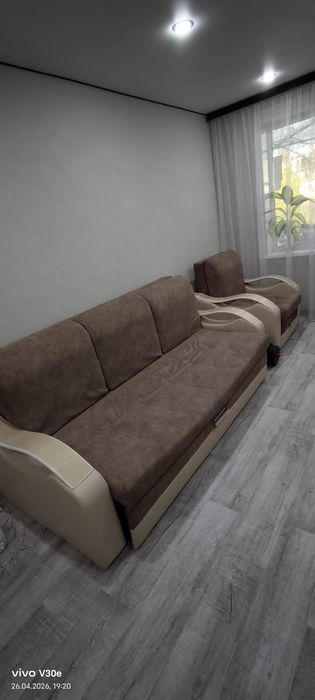 Диван в гостиную  раздвижной + кресло