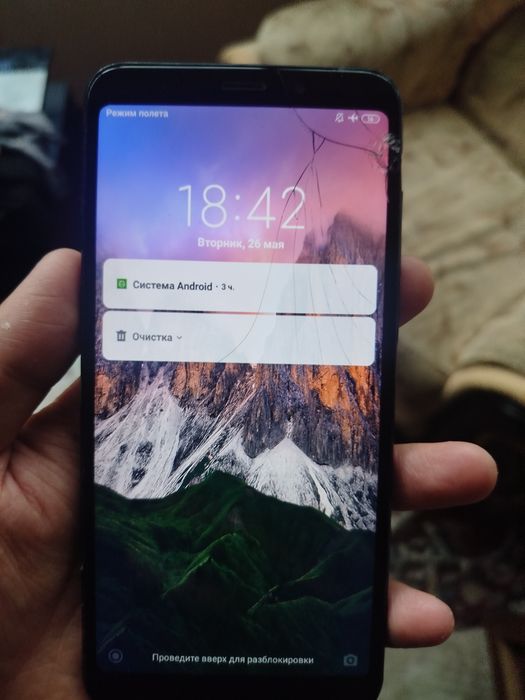 Срочно сотилади Redmi 5 plus 3/32