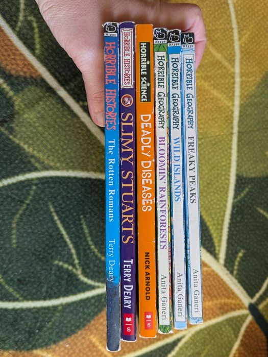 Lot carti non fiction in engleza pentru adolescenti 5+1 gratis