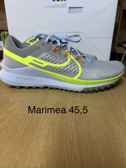 Nike barbati marimea 45,5 noi