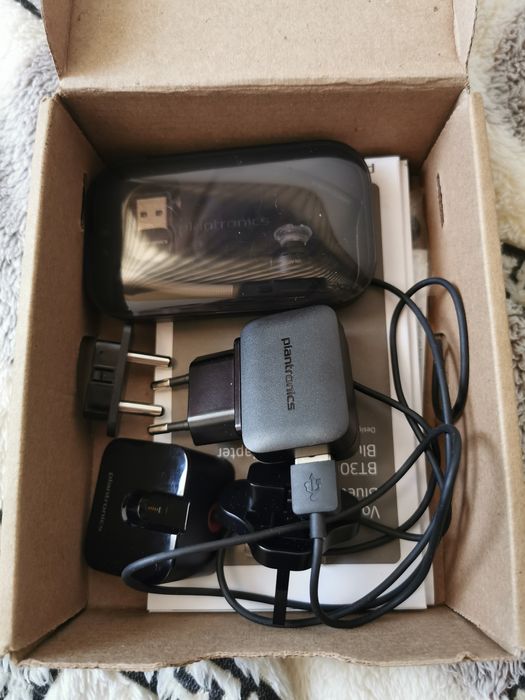Plantronics Voyager B235-M