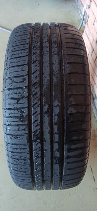 Шина Кинфорест 255/ 40 ZR 20