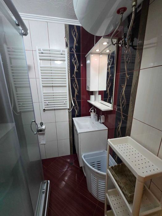 Тристаен апартамент под наем в кв. Възражане