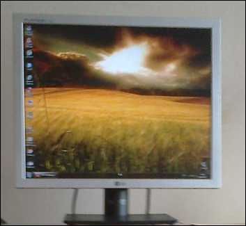 LG Flatron LCD & HP LCD Монитори