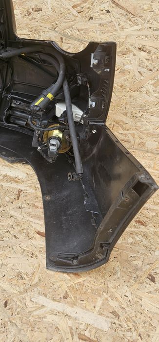 Bară față Passat B6 Originală Completă cu Spălător Faruri Tot Original,  senzori parcare,  instalație electrică, Proiectoare LC9X, din Rm-Vâlcea