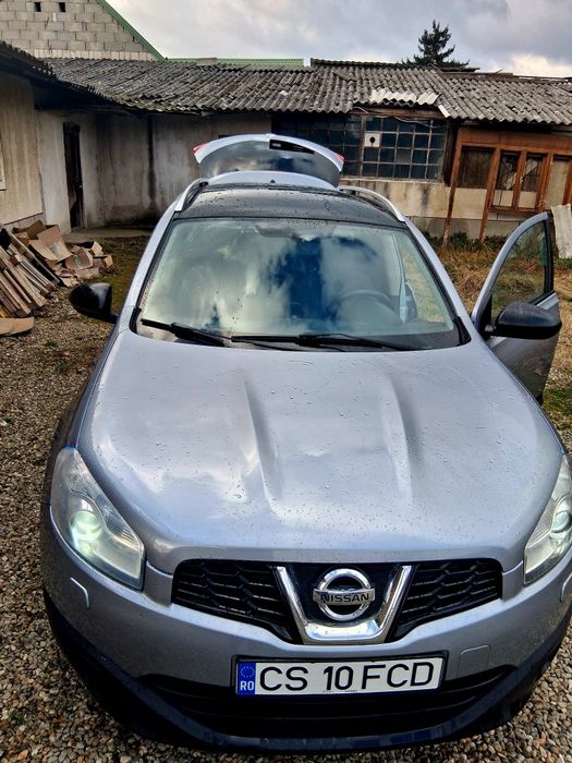 Nissan Qashqai 2013 1.5 (7 locuri)