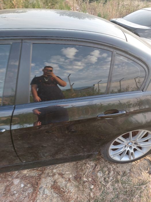бмв е90 320д 2.0d e90 320d bmw задна лява врата