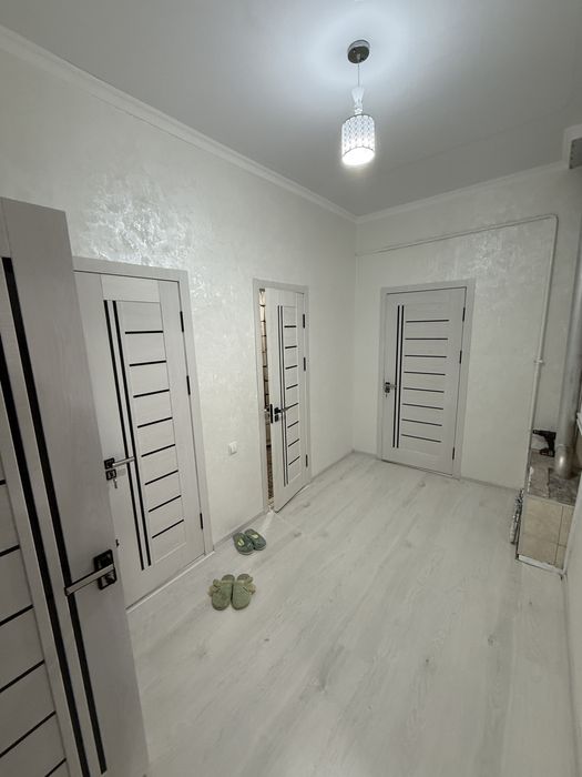 Участка (котедж) в Кибрае