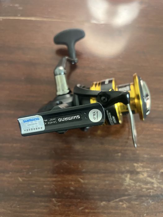 Продам катушку Shimano Sahara 4000