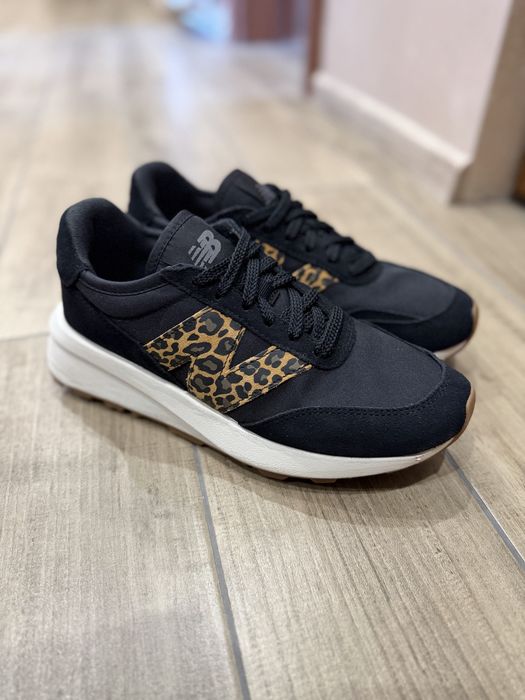 Дамски маратонки New balance 370