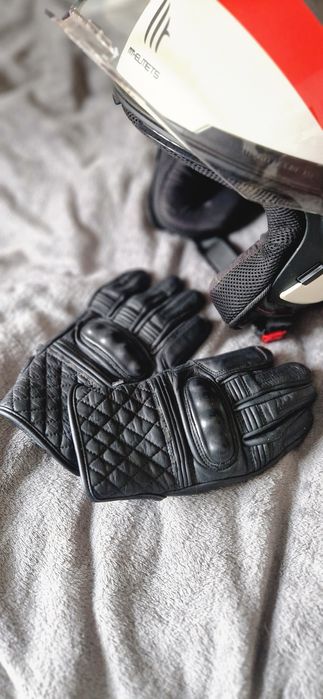 Vand casca motor Casca MT Viale (cadou manusile)