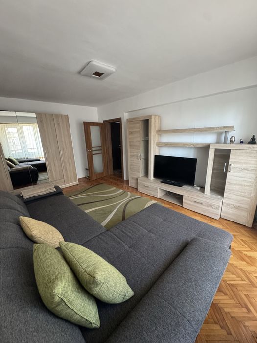 Apartament 2 camere decomandat, etaj 1,mobilat și utilat, zona Decebal