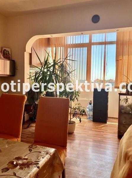 Продава се Двустаен апартамент в Пловдив, Коматево - 45 кв.м за 1518 €/кв.м - Снимка #2