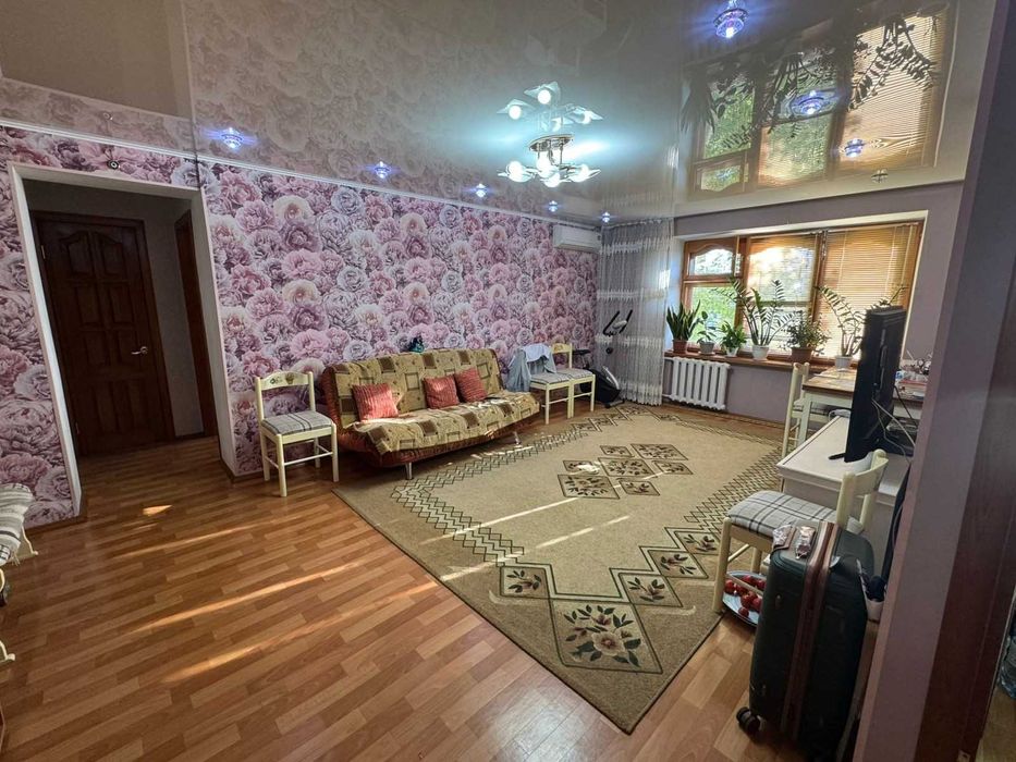 Продажа 3-комнатной квартиры район Галактика