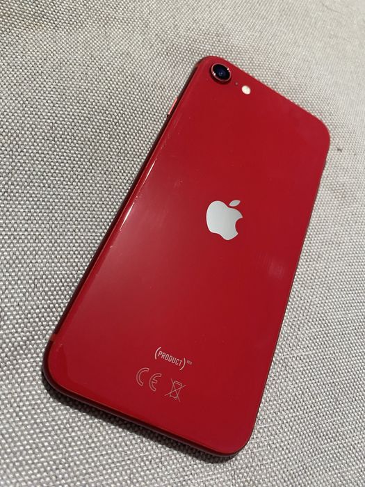 Продам iphone se