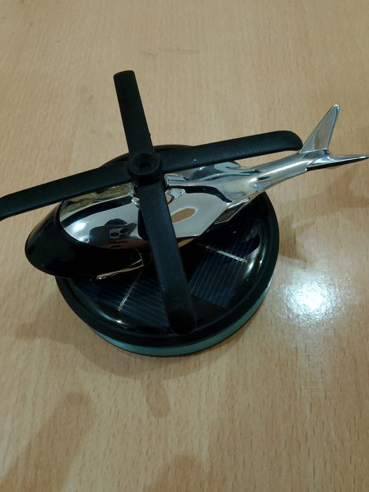 Moshina uchun suviner