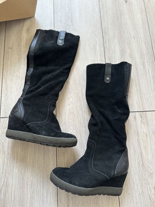 Продам зимние сапоги