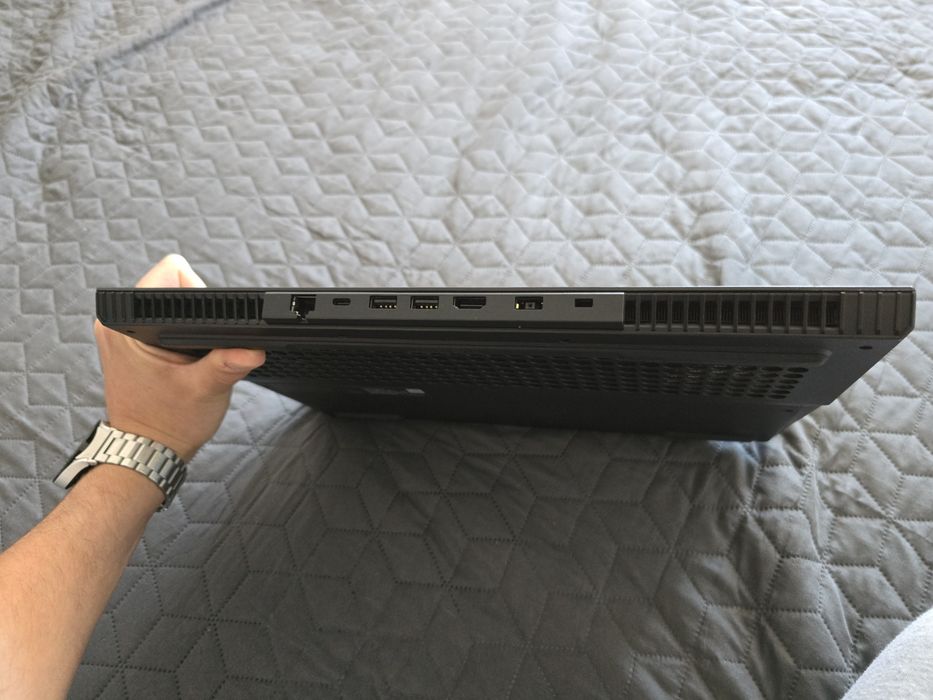 Lenovo Legion 5 15IMH05