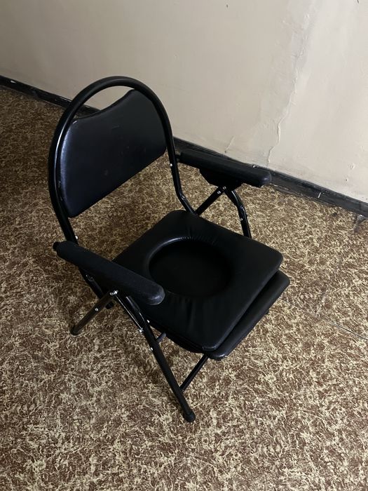 туалетный стул-кресло