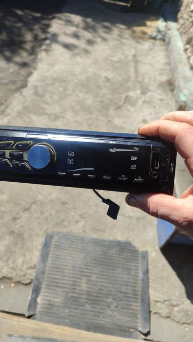 Продам магнитолу Pioneer
