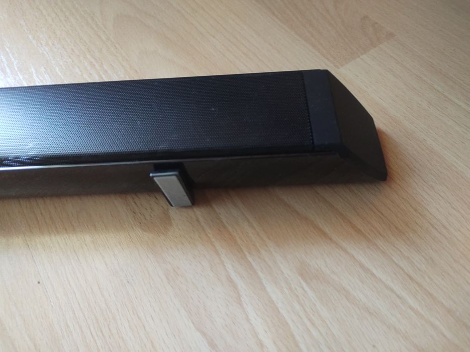 Soundbar 15W x 4 Bluetooth complet aproape nou