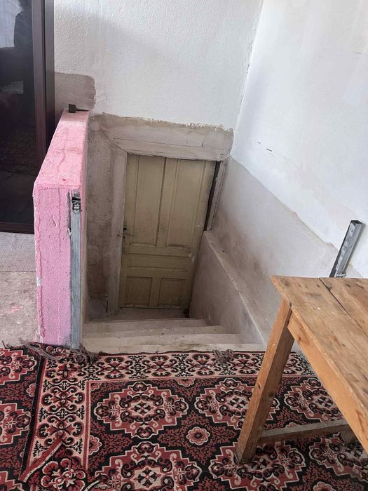 Къща във ръжево конаре