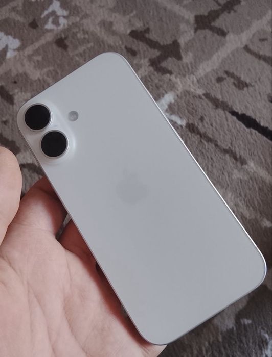 Обменяю Iphone 16