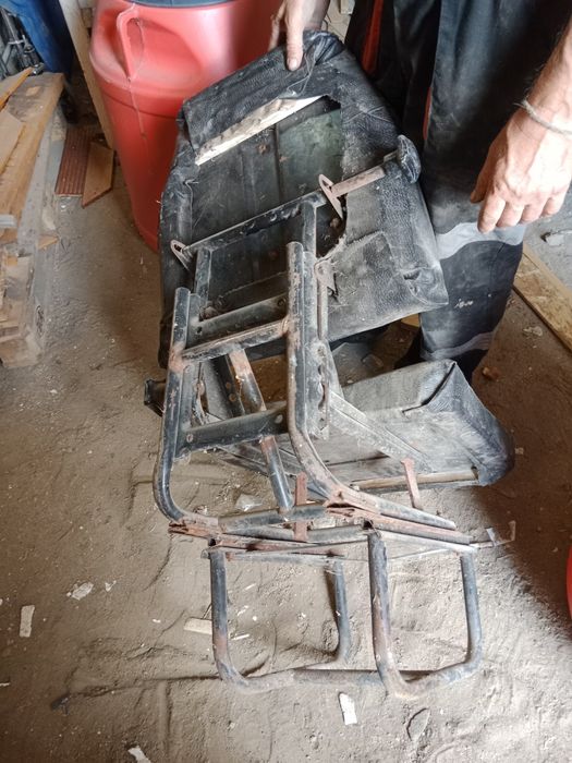 Продам   кресло.