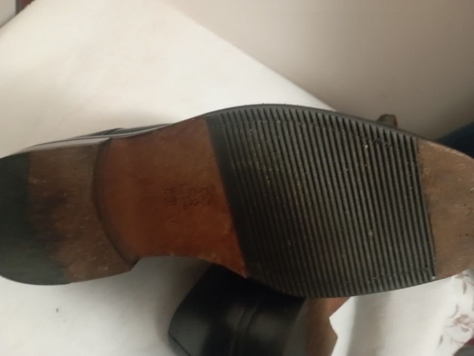 Предлагам мъжки обувки