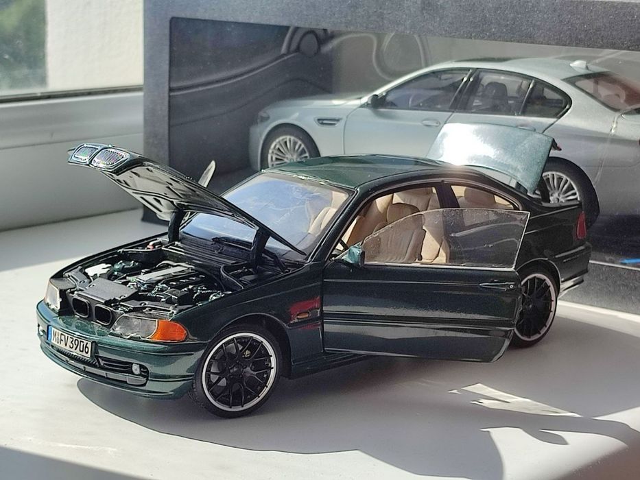 Колекционерска модел BMW E46 328i Kyosho 1/18
