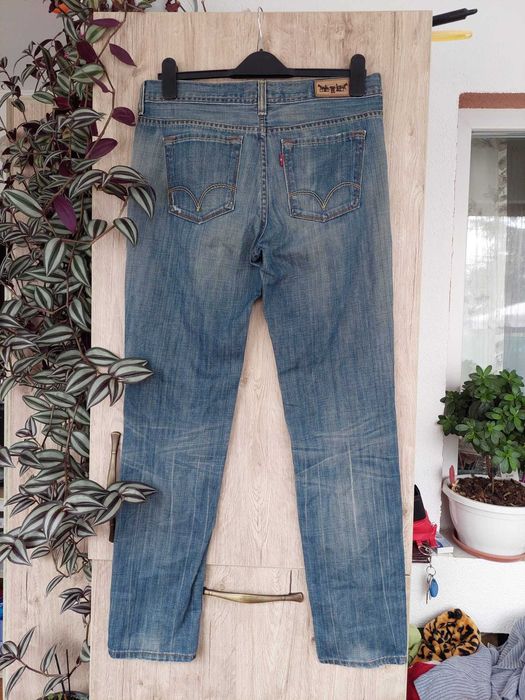 Blugi albaștri Levi's vintage