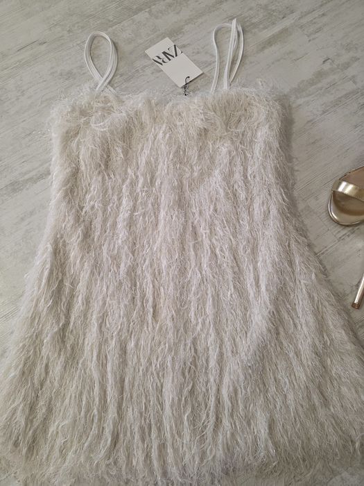 Нова рокля Zara Хс-С