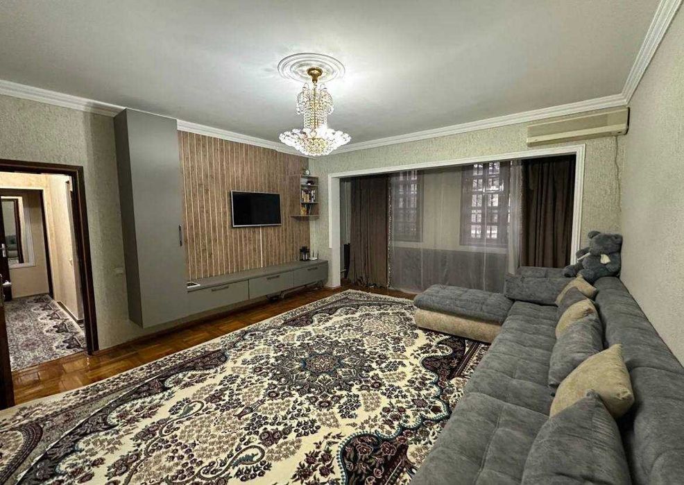 Ойбек 3ком 1этаж , продается квартира, 72м2 ( Тарас шевченко )