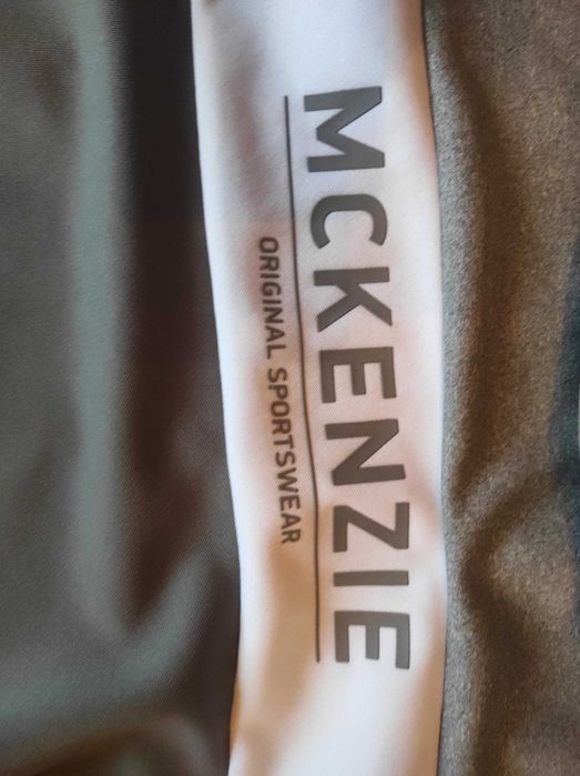 tricou marca McKenzie
