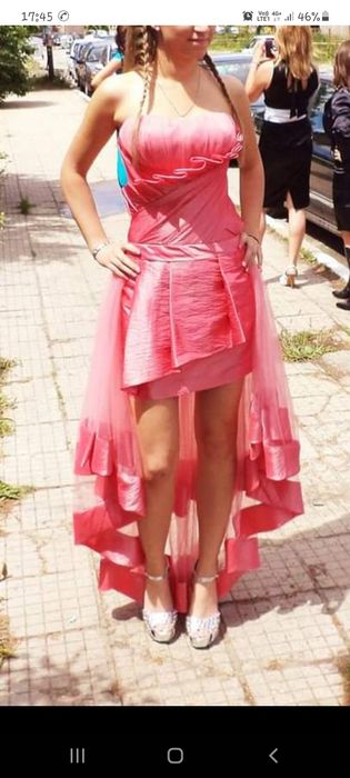 Абитуриентска рокля на Стоян Радичев