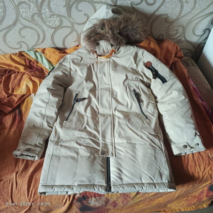 Продаю куртку костанае
