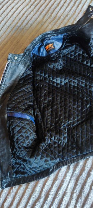 Кожено яке -тел.бокс