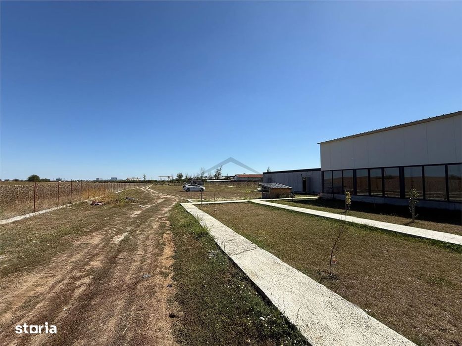 Afacere la cheie cu teren intravilan 8500mp