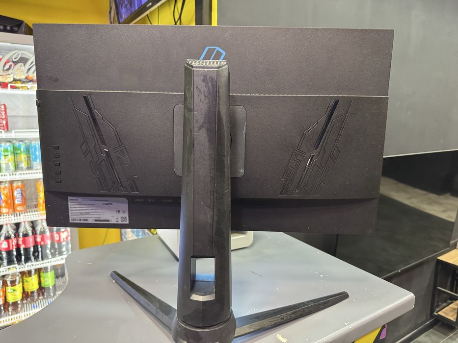 Монитор samsung 144гц