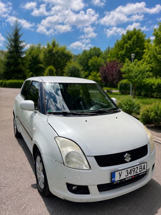 Suzuki Swift 1.3 • 2009 • 4х4 • Бензин + Газ • Нов съединител • Нови 4 сезона гуми