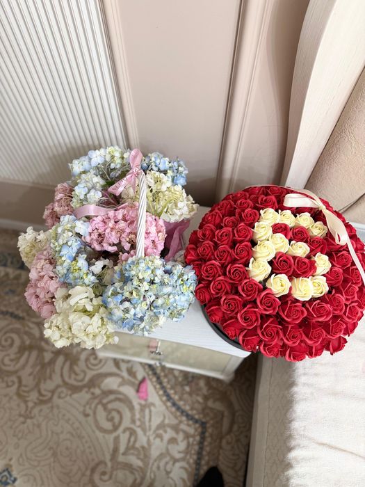 Продам парфюмированные красные цветы