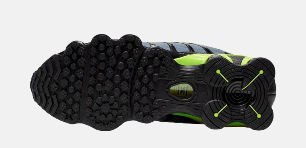 Нови мъжки маратонки Nike Air Max Shox TL налични