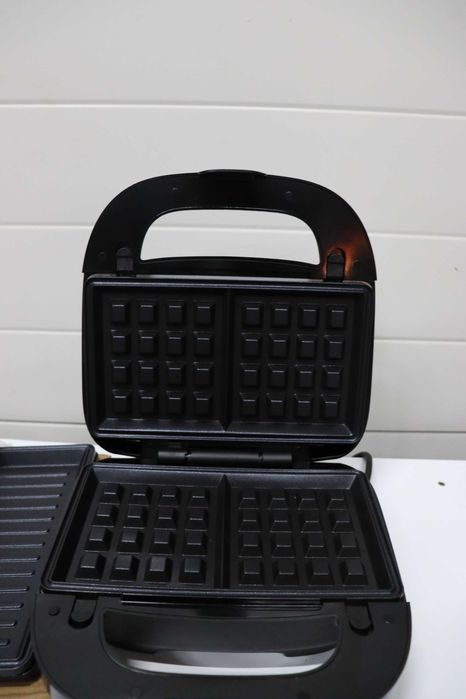 Сандвич тостер Philips серия 5000, 3 комплекта плочи, 750W