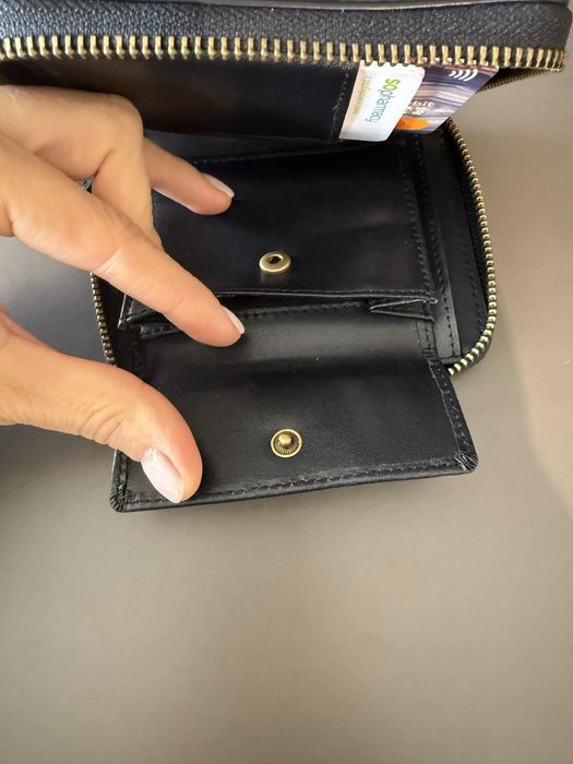 Дамски черен портфейл Pinko